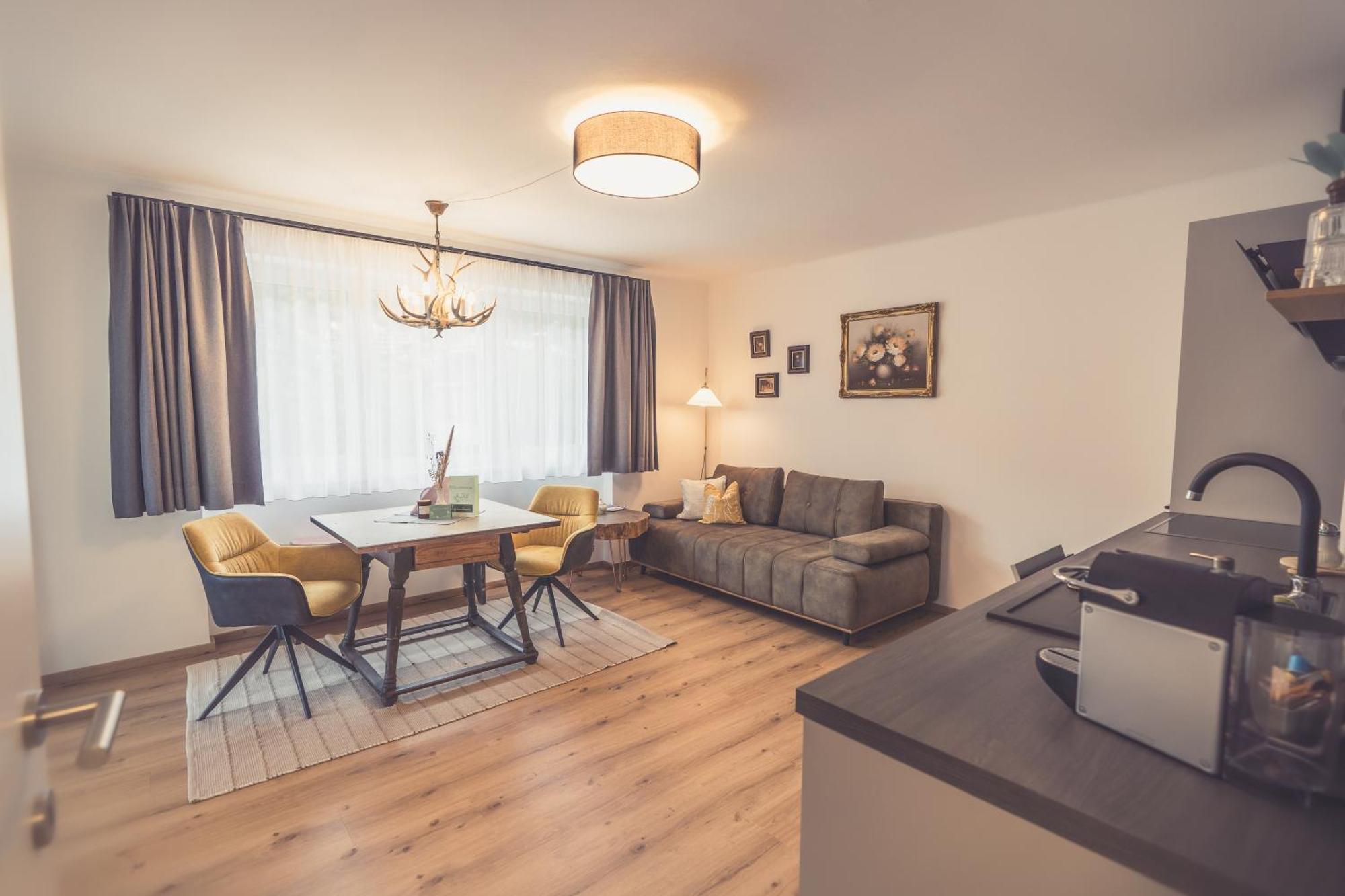 Anna Pertl - Lieblingsquartier Aparthotel Sankt Gilgen Kültér fotó